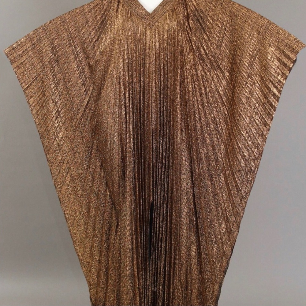 Georgie Keyloun bronze starburst pleated caftan